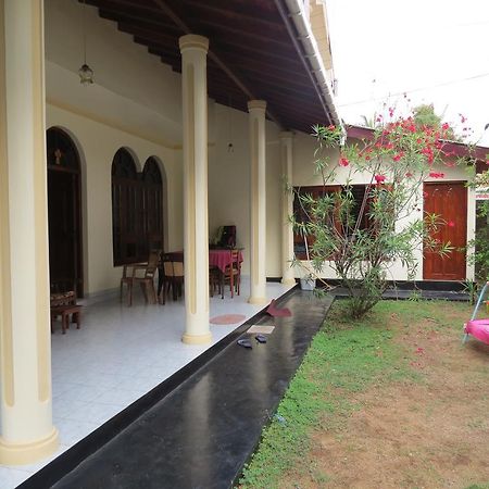 Bolonghes Homestay Negombo Exteriér fotografie